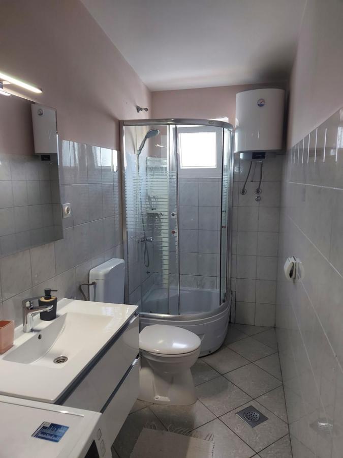 Apartmán Lara & Vito Metajna Exteriér fotografie