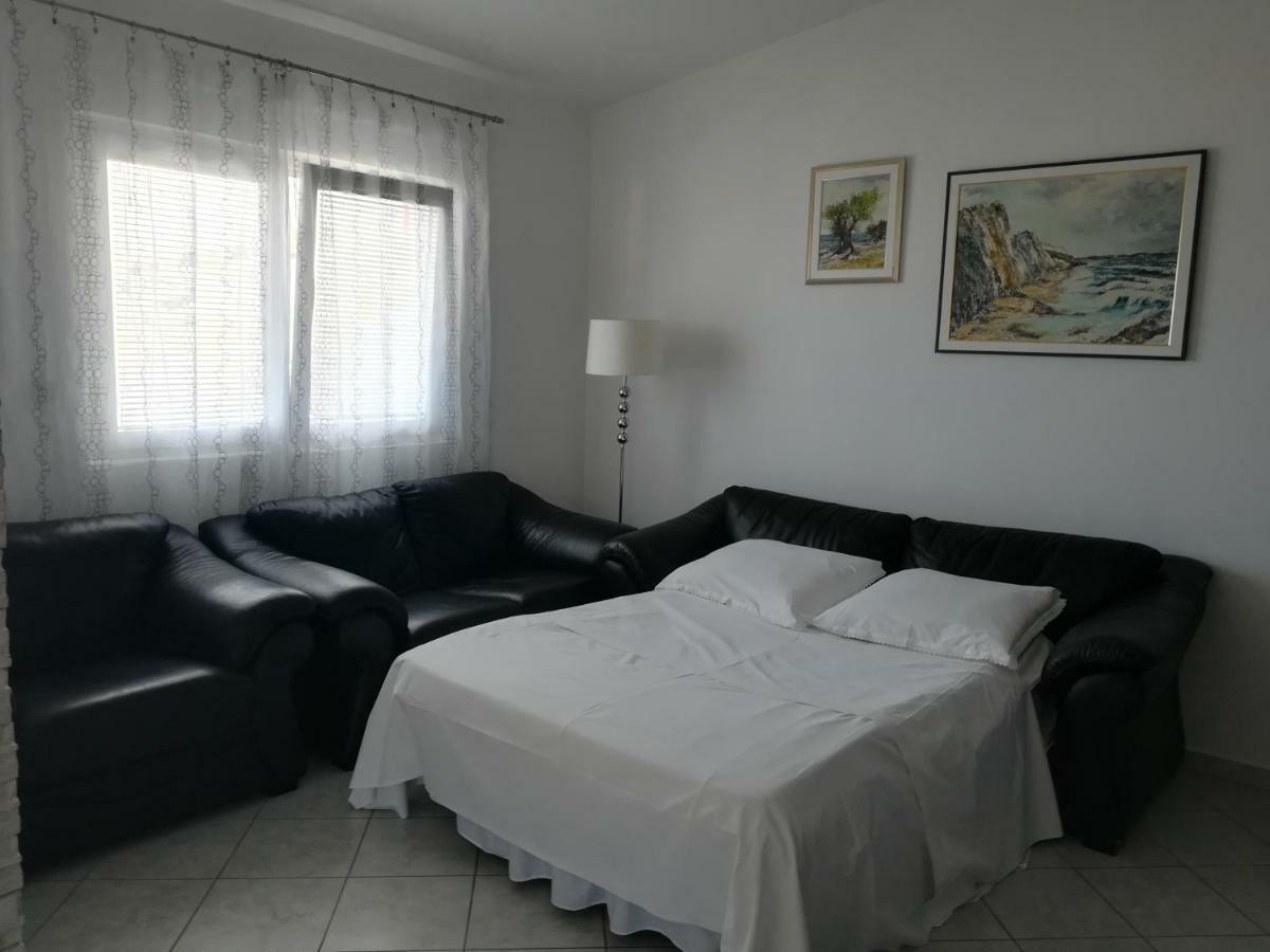 Apartmán Lara & Vito Metajna Exteriér fotografie